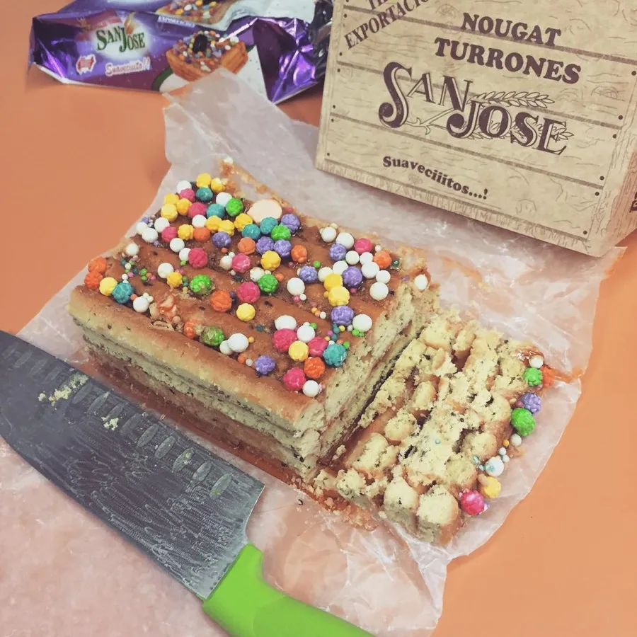 Turrón de Doña Pepa en la tienda de Alcántara en Madrid